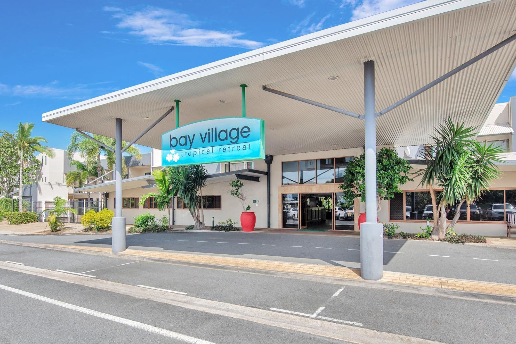 Bay Village Tropical Retreat & Apartments Cairns Eksteriør bilde
